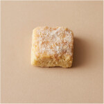1701 Macadamia Nougat Shortbread Biscuits close‑up